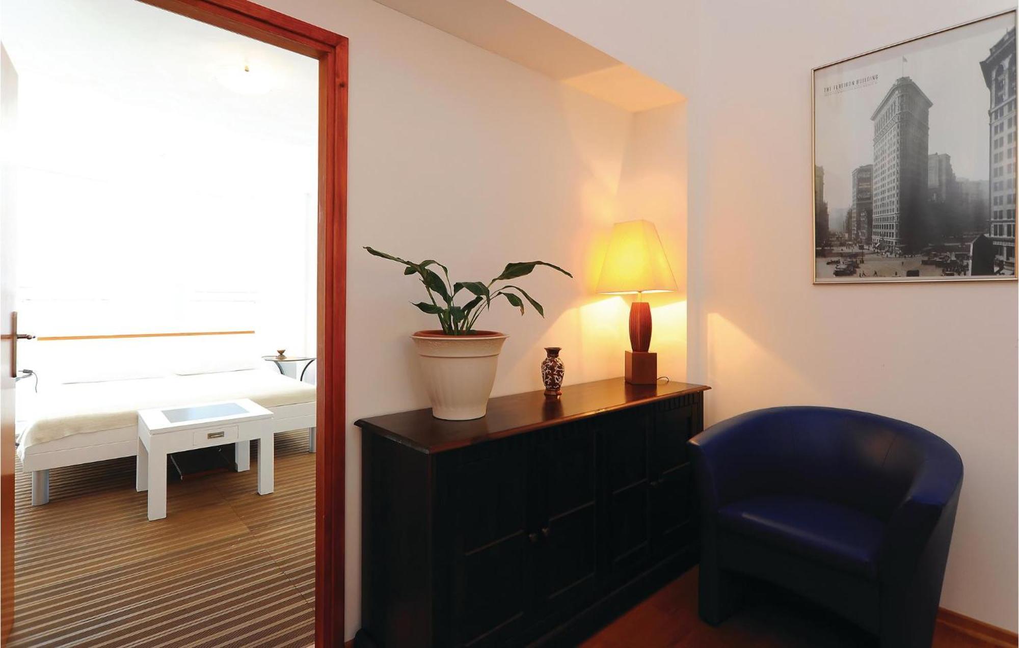 5 Bedroom Amazing Home In Debeljak Exterior foto