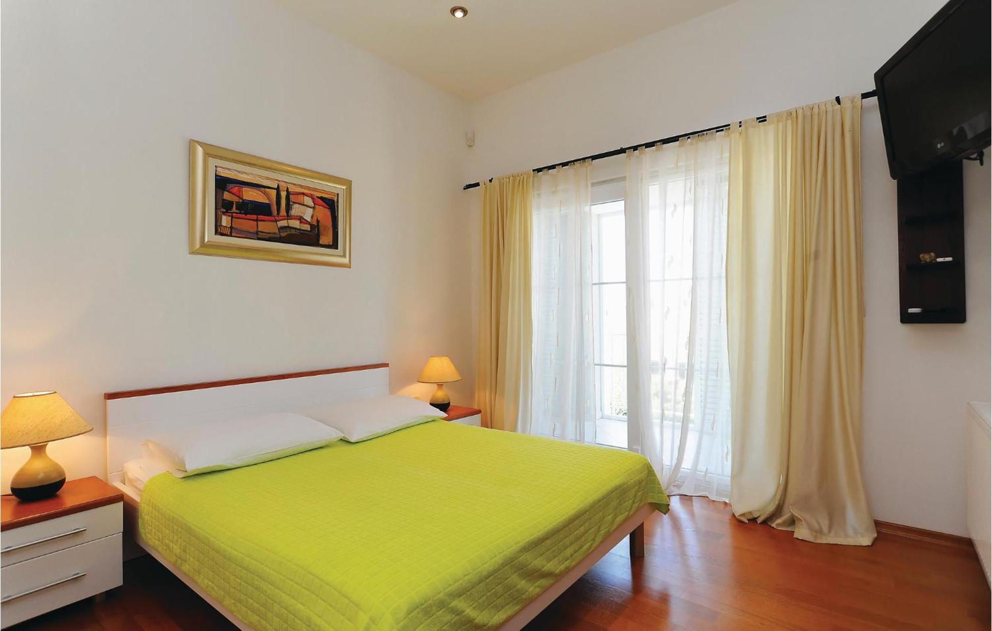 5 Bedroom Amazing Home In Debeljak Exterior foto